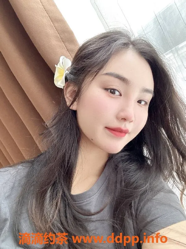 东莞楼凤-南城婷婷，163身高，52kg，真空36D，热情服务！