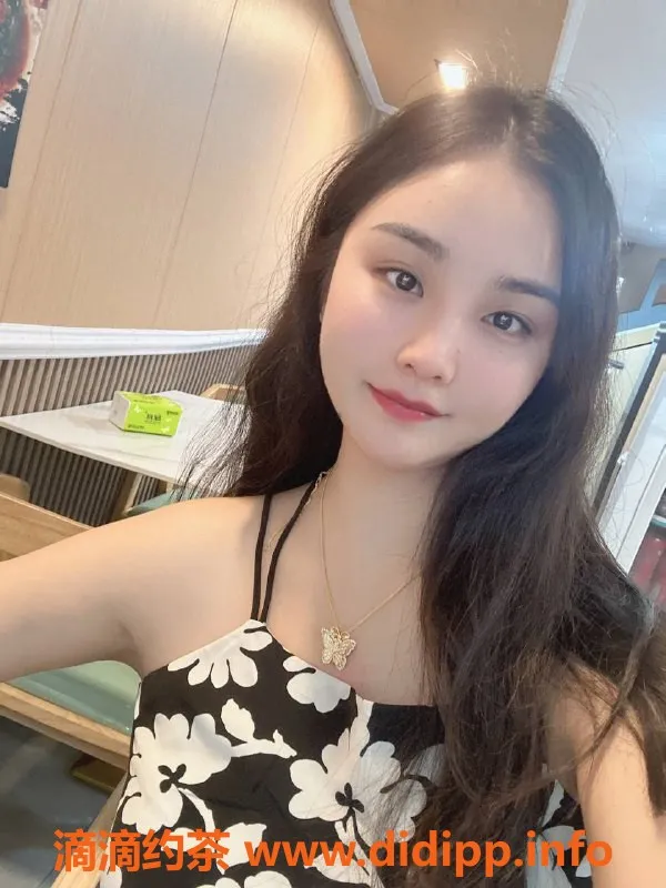 东莞楼凤-南城婷婷，163身高，52kg，真空36D，热情服务！