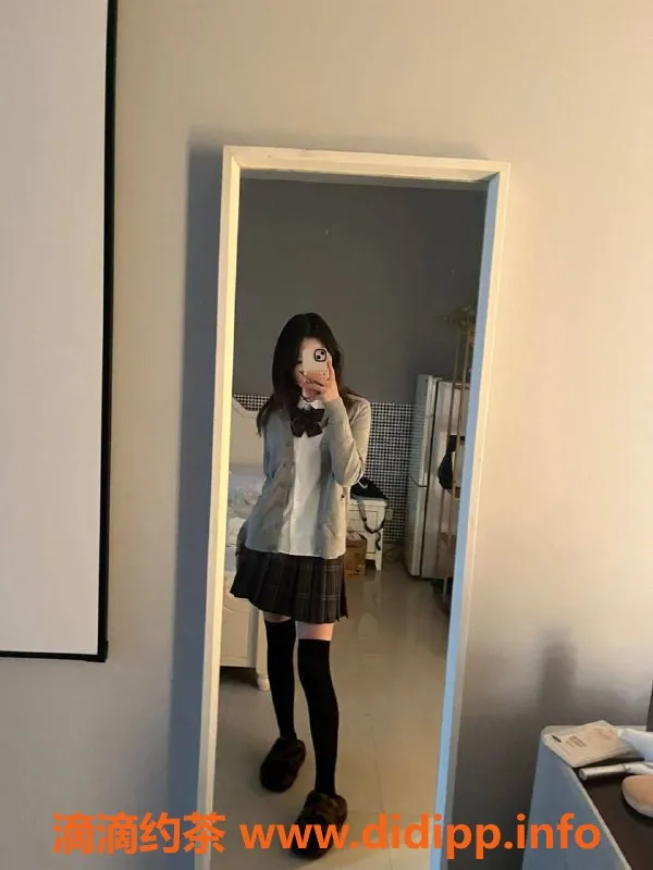 重庆楼凤-小木瓜，优质服务，年龄成熟，价格合理