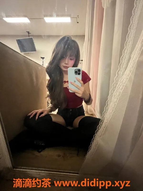 重庆楼凤资源信息,玲玲，清纯风的真实之美