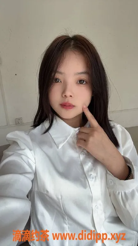 东莞楼凤-长安小绵，服务超值，价格700起