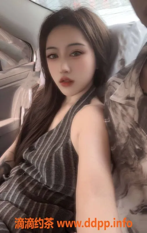 福州楼凤-福州爱马仕，36D纯天然大胸电报老师