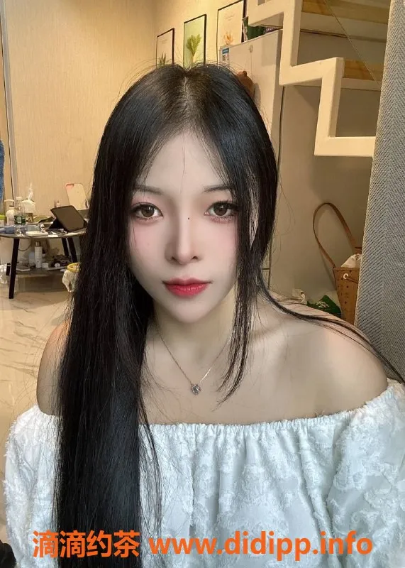 东莞楼凤-大朗依依，700价格，真实服务体验