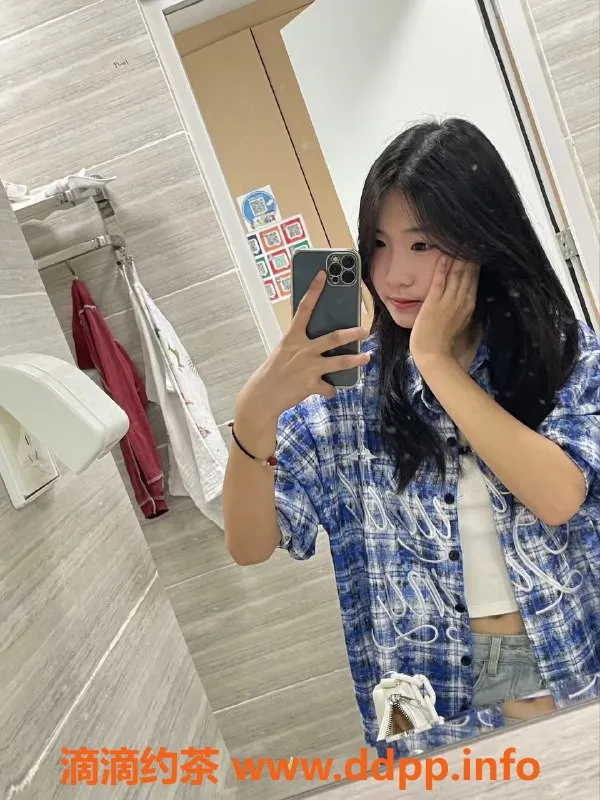 成都楼凤-番茄（16岁，160cm，80多斤）服务推荐