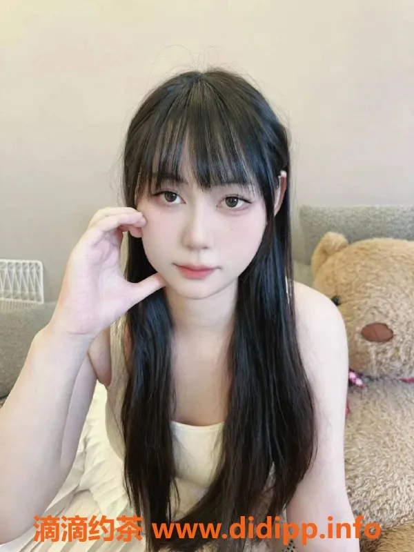 杭州楼凤-18岁嫩妹玖玥，175cm，轻松享受800元起