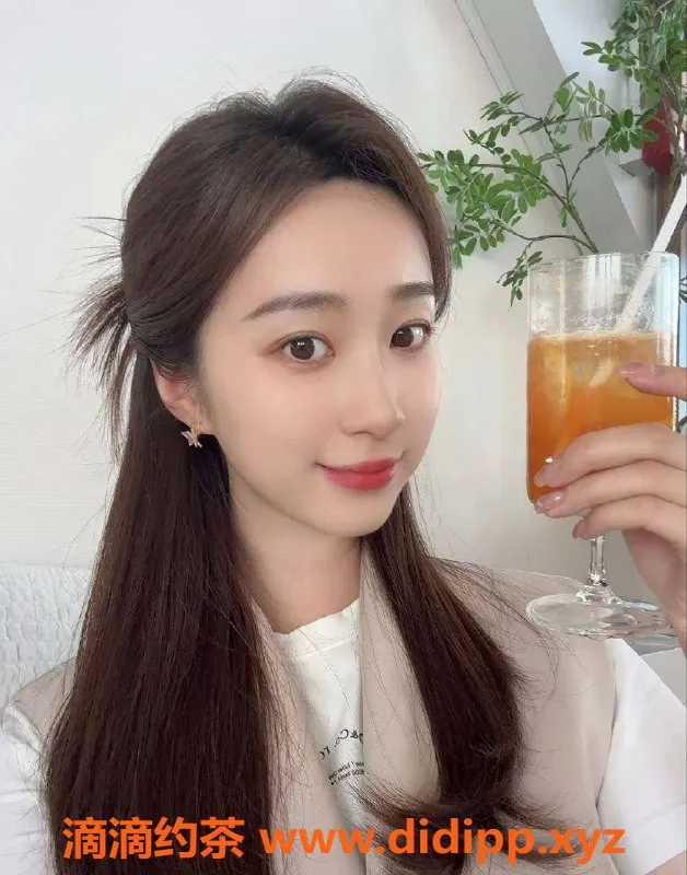 广州楼凤资源信息,广州天河晚晚，700元体验独特服务