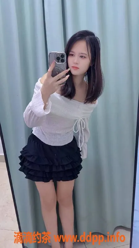 广州楼凤资源信息,广州白云小苹果，400元无套吹，69式服务