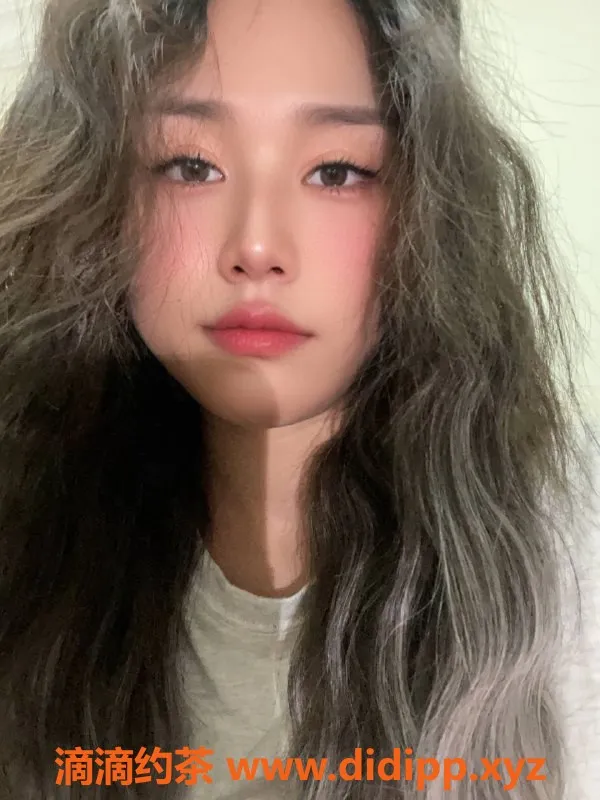 南宁楼凤-青秀区佳莹，身材火辣，超值服务等你来享受