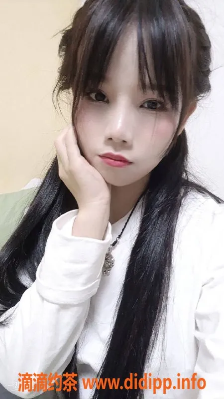 广州楼凤-广州花都小野猫，600元起，深喉69式服务