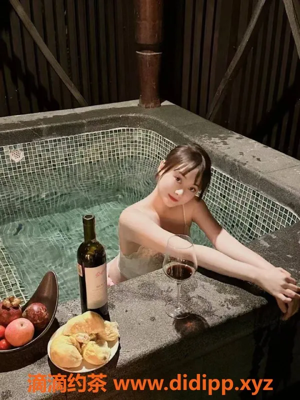 广州楼凤-广州白云涵涵，700元体验多重服务