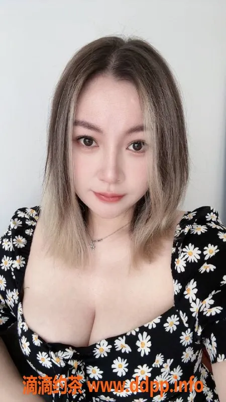 广州楼凤资源信息,广州海珠思琪，600元蛇吻服务，尽享双人乐趣