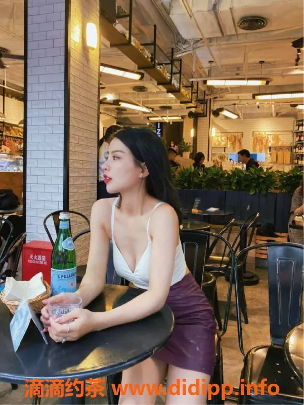 广州楼凤资源信息,广州天河糖糖，1200陪浴，69式服务