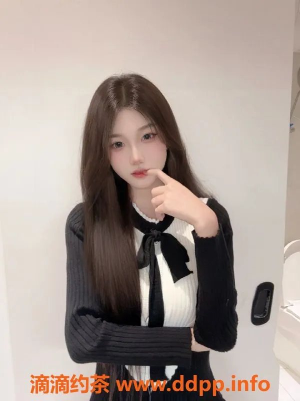 杭州楼凤-上城小猫咪，175cm/93斤，专业调情陪浴服务