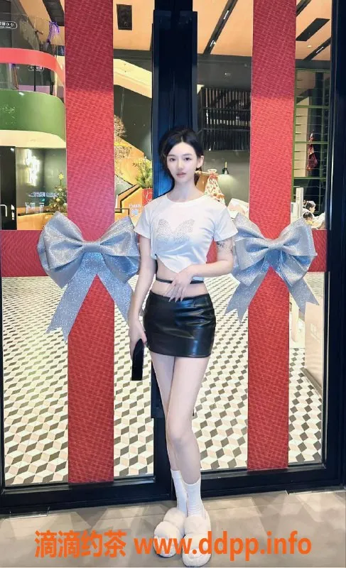 东莞楼凤-南城铭铭，500元一服务，真实体验