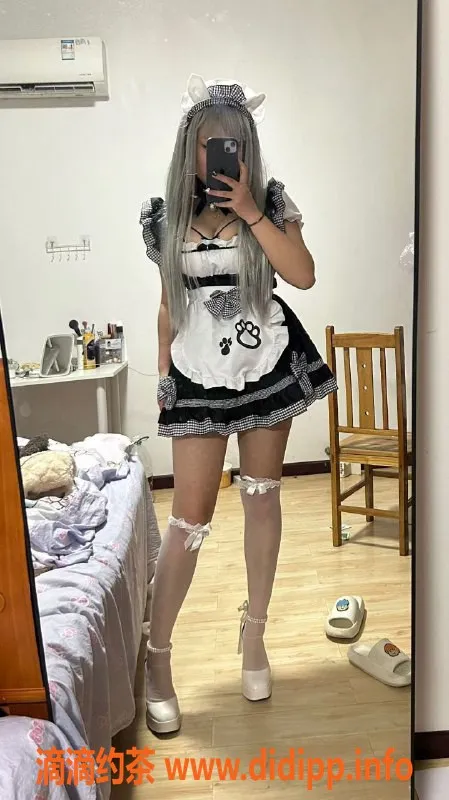 杭州楼凤-杭州玲珑：167cm、118斤、E罩杯萌妹首度上线