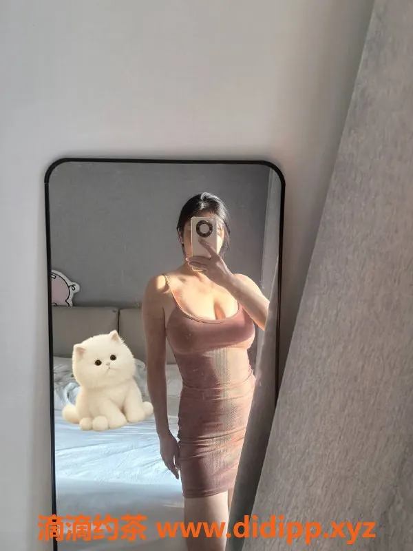 深圳楼凤-福田哈尼小姐，900元超值体验！