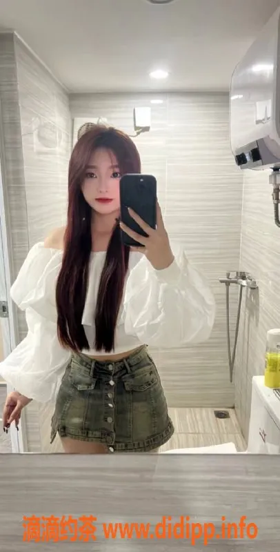 成都楼凤-17岁涵涵，162身高100体重，服务超赞