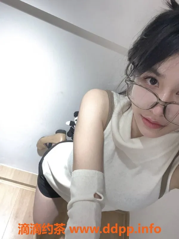 东莞楼凤-南城樊樊，788元一小时，服务一流