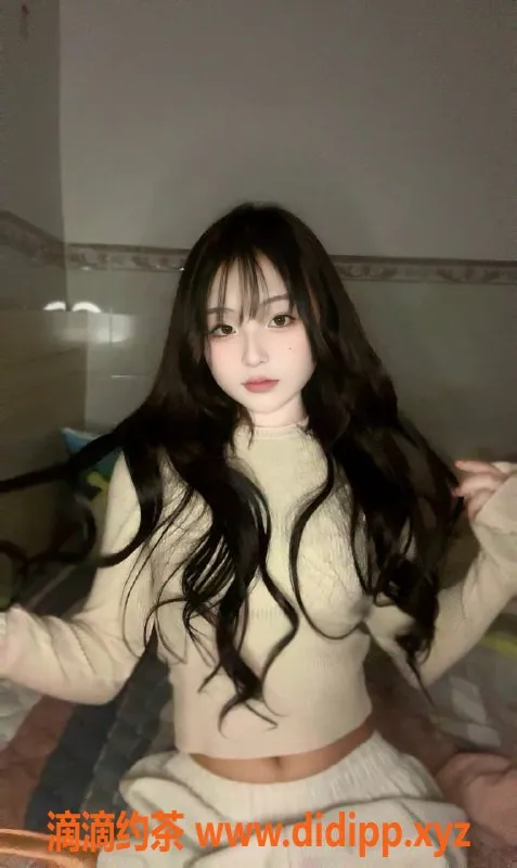 深圳楼凤-龙华区晶晶，嫩妹服务，性价比高！