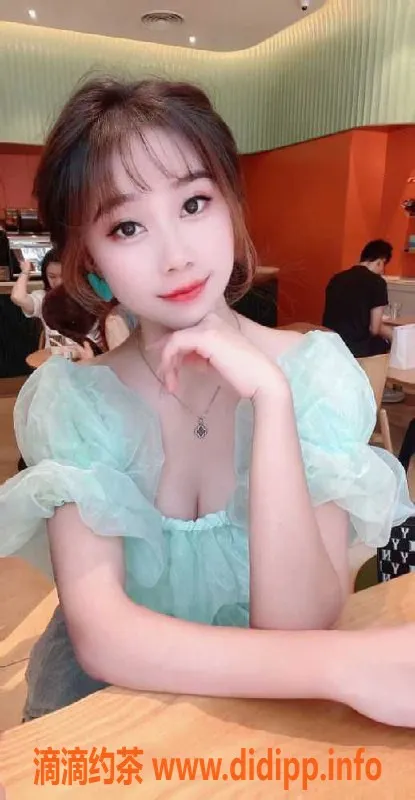 广州楼凤-海珠南洲21岁婷婷，165cm、45kg、36C服务频繁