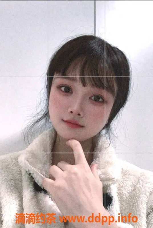 杭州楼凤-上城思琪，25岁，168cm，49kg，特惠服务等你体验