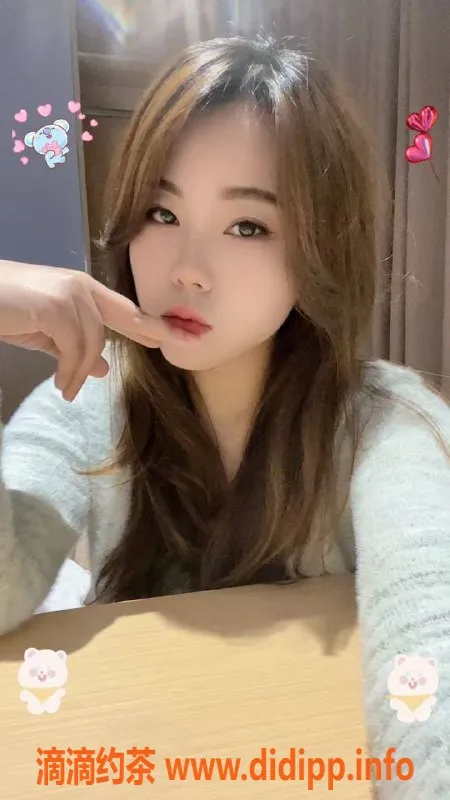 长沙楼凤-雨花区23岁团子，165cm，50kg，热情服务