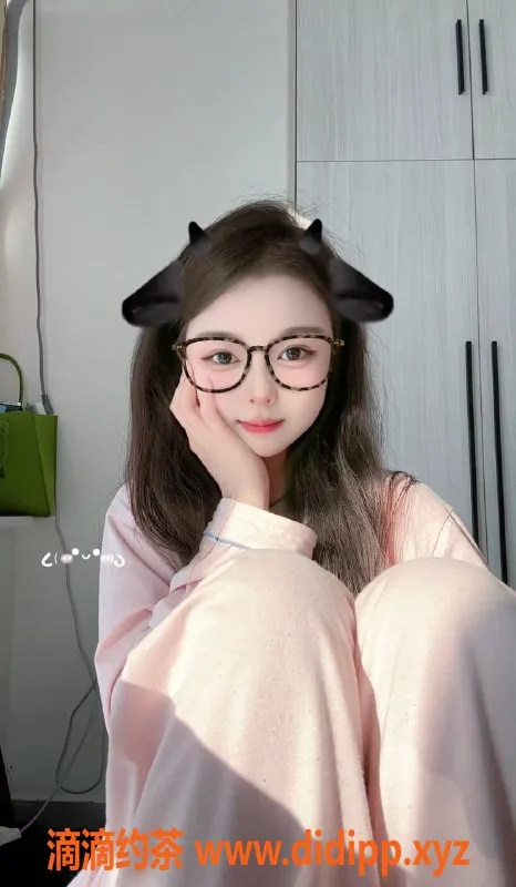 东莞楼凤-南城金豆豆，600元起提供优质服务