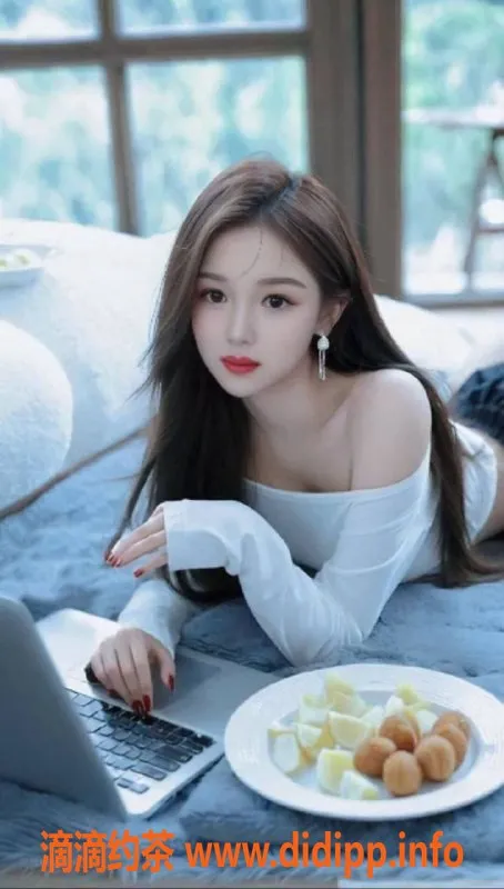 广州楼凤-广州天河小小，1100元起，无套吹、鸳鸯浴体验