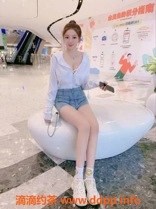 杭州上门服务-杭州外围楼凤【派大星】 身材火辣 价格良心