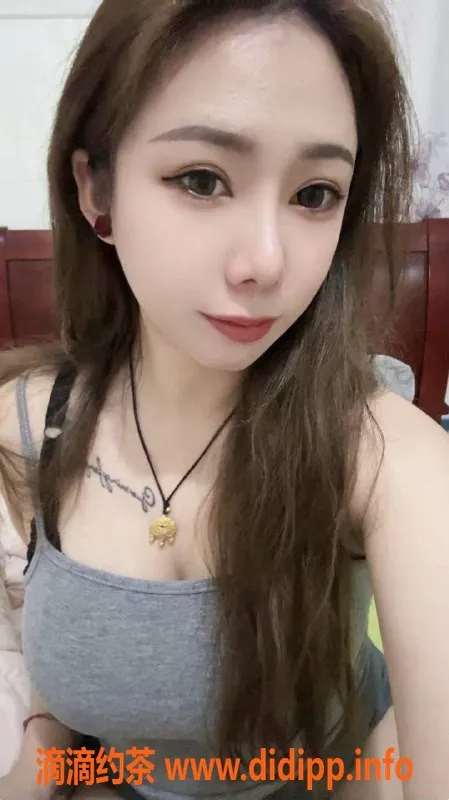 广州楼凤-广州小小少妇，超值600元口爆服务