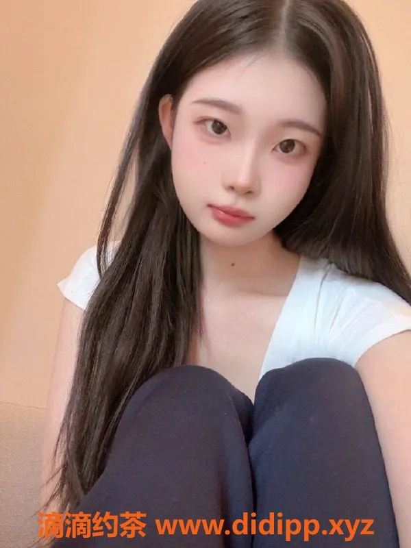 东莞楼凤资源信息,南城19岁饭团，胸围36B，提供多样服务