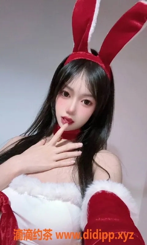 南京楼凤-建邺区的温柔乖乖女微微，170cm，48kg，900p起