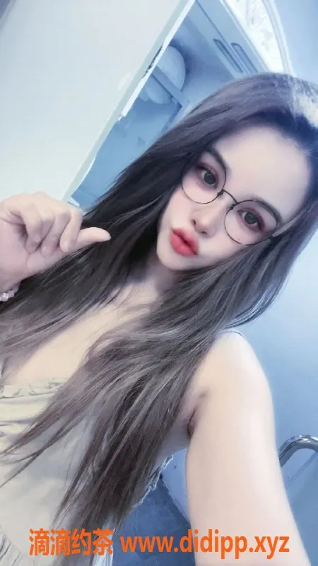 佛山楼凤-妖精，火辣身材，佛山顺德大良 500元/次