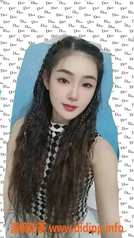 广州楼凤-番禺苹果，26岁，100斤，36D，服务多样！