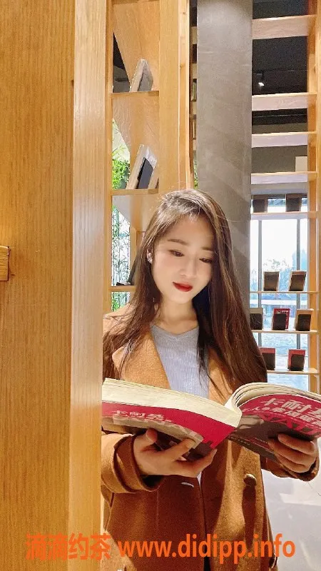 武汉楼凤资源信息,武昌媛媛26岁165cm，热情服务随你指引