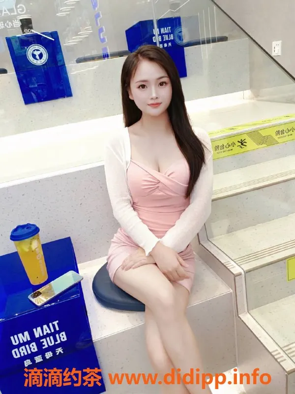 杭州楼凤资源信息,滨江亲民妹子，颜值高的半套服务