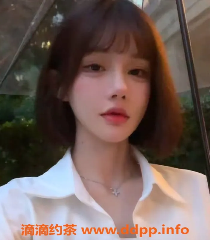 上海楼凤-普陀姜清雨，34D嫩妹，1600元45分服务！