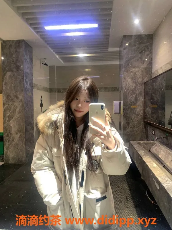 杭州楼凤资源信息,小趴菜快跑，165高、95斤，全方位服务体验