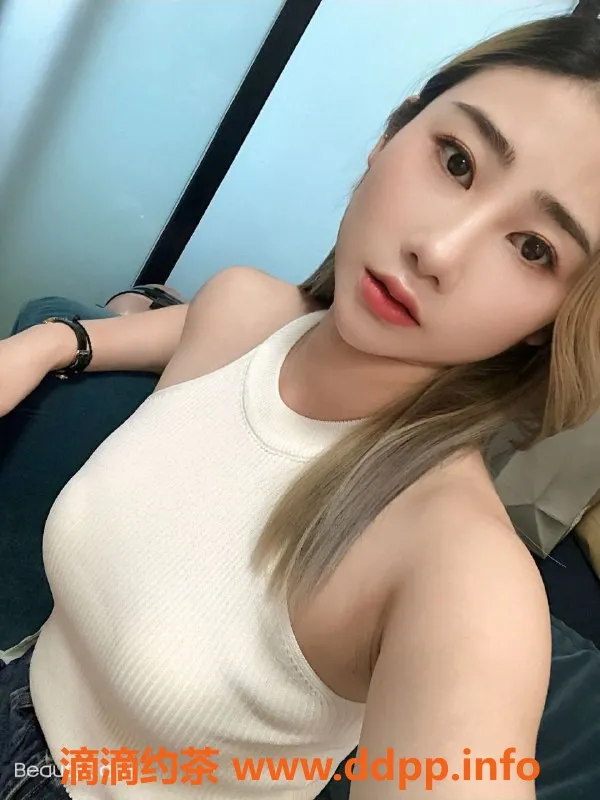 广州楼凤-天河车陂佳妮，上门服务600响，深喉体验！