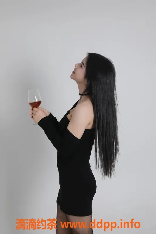 杭州spa会所-杭州可乐，24岁大气御姐，170cm，52kg，服务优质