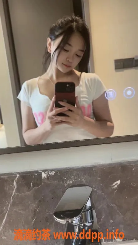 杭州楼凤资源信息,上城瑶瑶，身高162，B罩杯，服务多样，夜宵2500