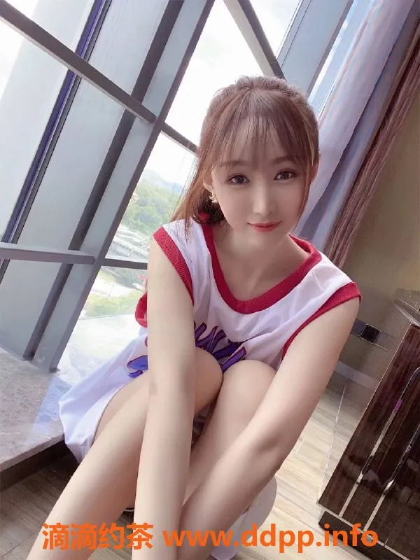 杭州楼凤-杭州洋洋，24岁，164cm，48kg 性感A4腰服务热情