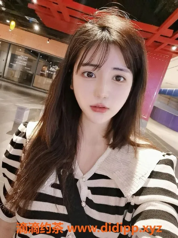 深圳楼凤资源信息,龙华美甲店老板娘，158cm C杯，私聊了解！