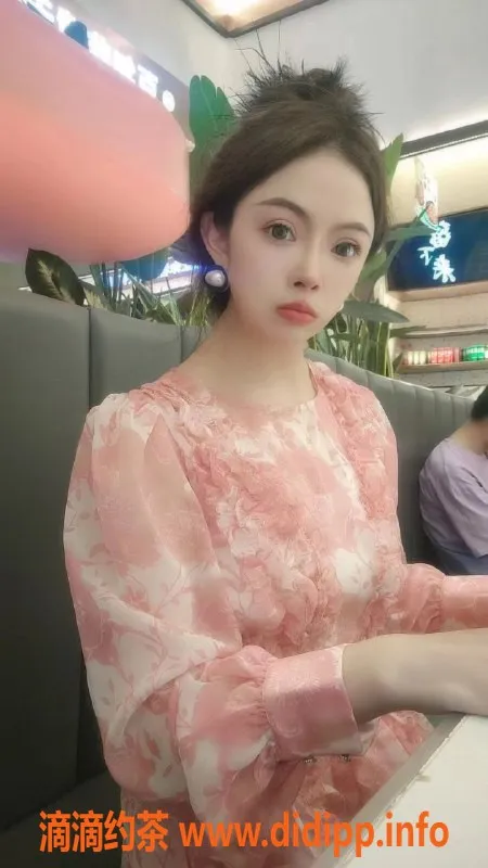 杭州抓龙筋-朵儿 23岁 160cm 43kg 东莞全套服务