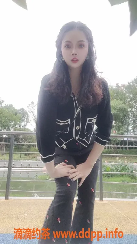 杭州抓龙筋-朵儿 23岁 160cm 43kg 东莞全套服务