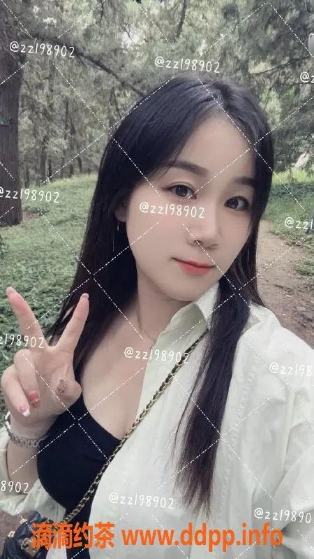 广州楼凤-南方妹子橘子，温柔女友体验，身材诱人