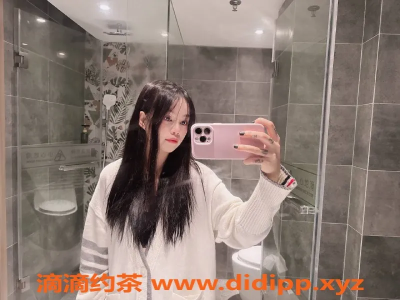 广州楼凤-番禺颖儿 22岁 163cm 48kg 34B 700元40分钟