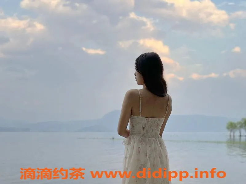 武汉楼凤-洪山区安静，19岁162cm，85斤服务超棒