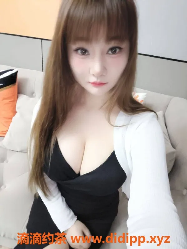 武汉上门服务-硚口区小苹果，160cm原生态大E，服务多样