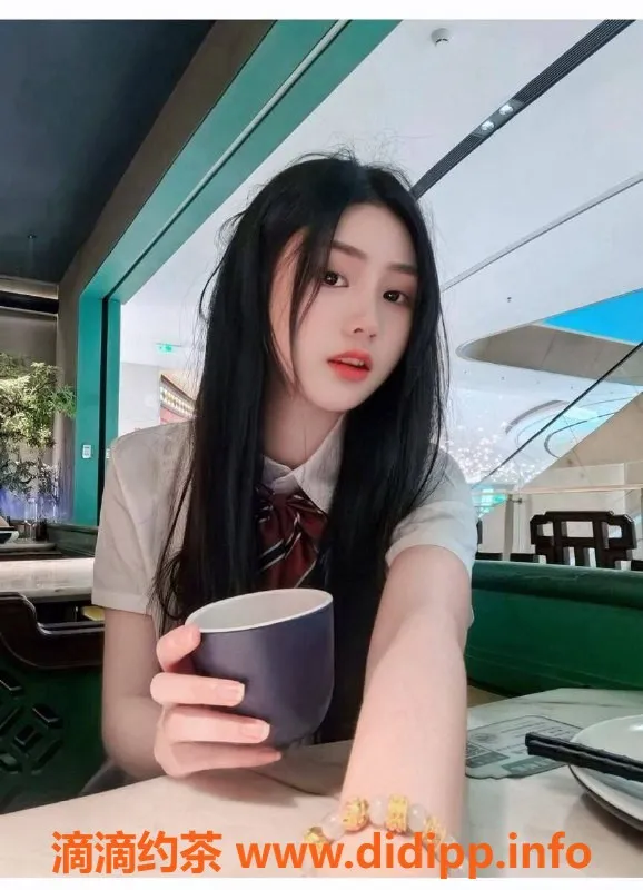 广州楼凤-广州靠谱业务苏苏，90分钟仅1389元起